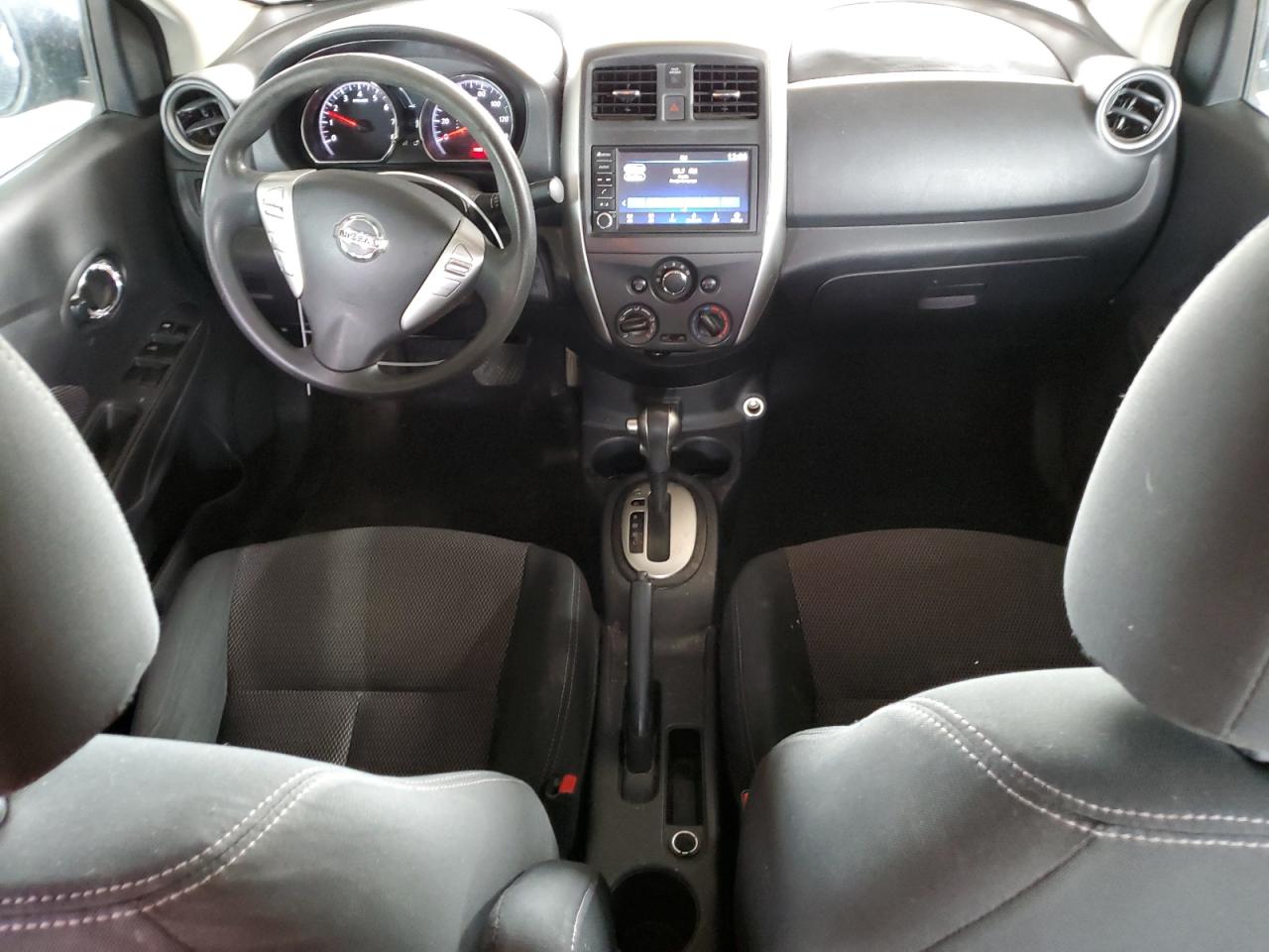 3N1CN7AP0KL864638 2019 Nissan Versa S