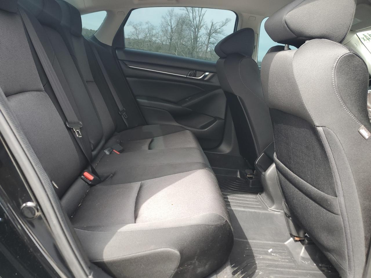 1HGCV1F13JA182553 HONDA ACCORD 2018