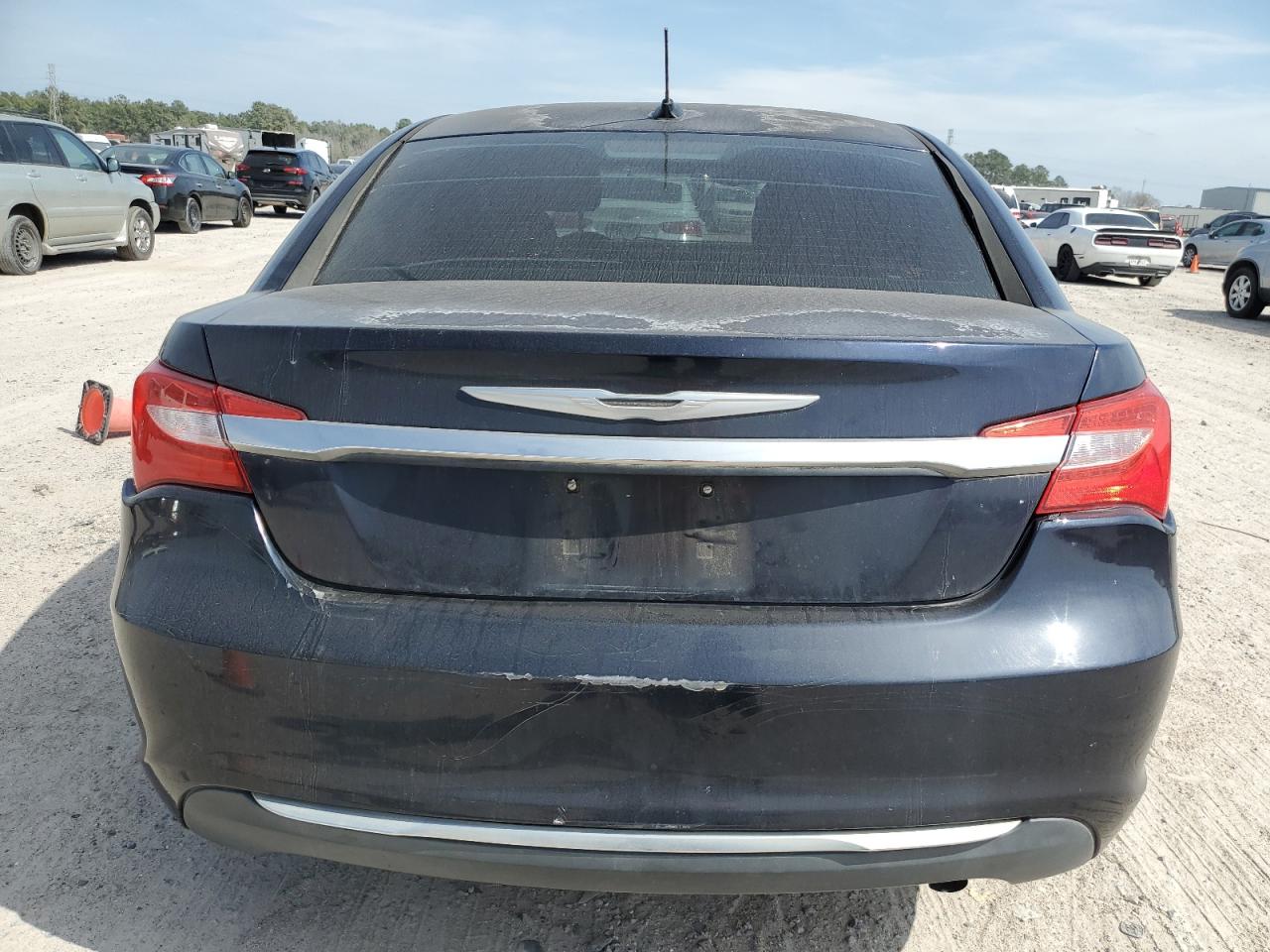 1C3BC1FB8BN600614 2011 Chrysler 200 Touring