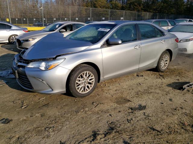 Lot #2397396709 2017 TOYOTA CAMRY LE salvage car