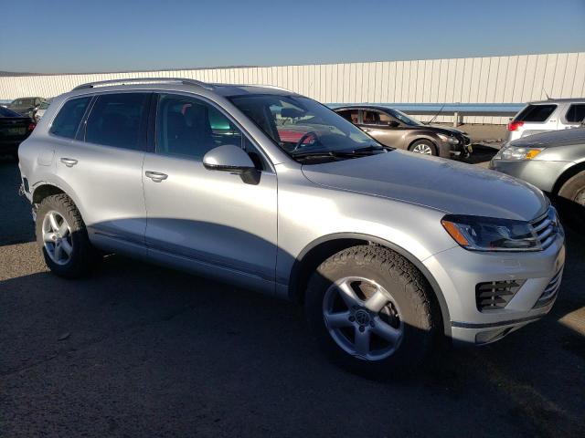 2016 VOLKSWAGEN TOUAREG TD WVGEP9BP8GD004604
