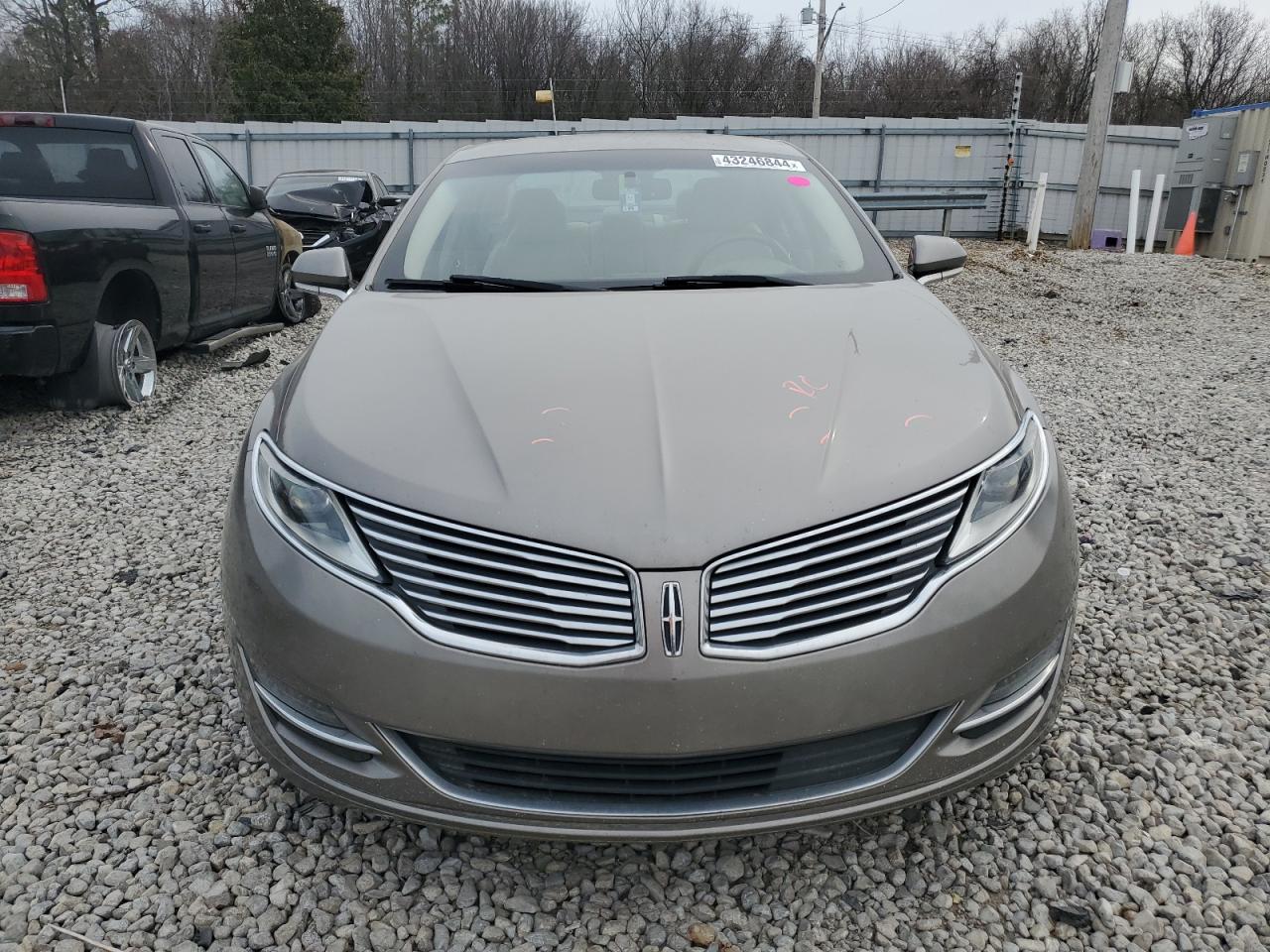 3LN6L2G9XGR616974 LINCOLN MKZ 2016