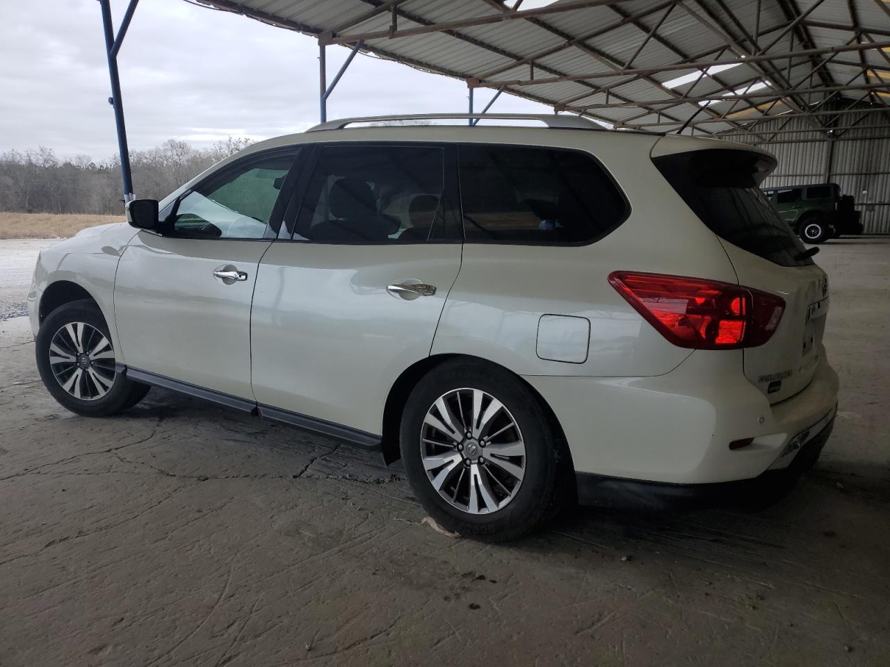 5N1DR2MN3JC630373 NISSAN PATHFINDER 2018