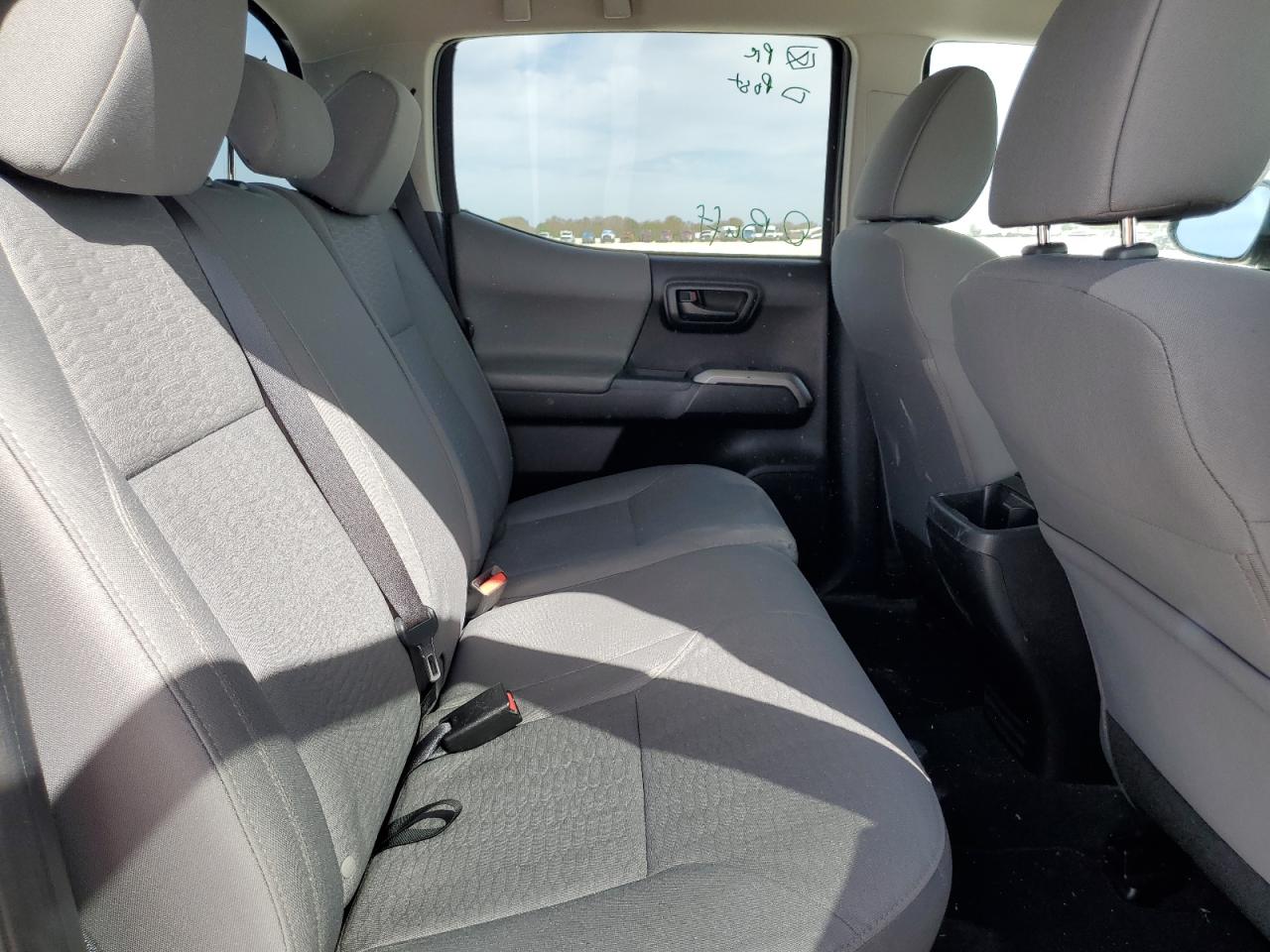 5TFAZ5CN1JX064071 TOYOTA TACOMA 2018