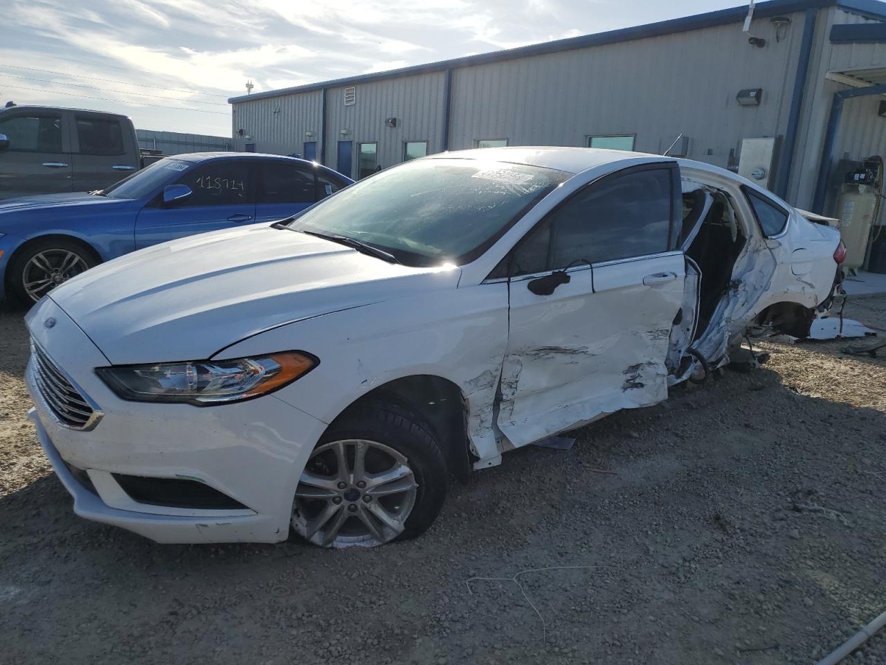 3FA6P0LU1JR234952 FORD FUSION 2018
