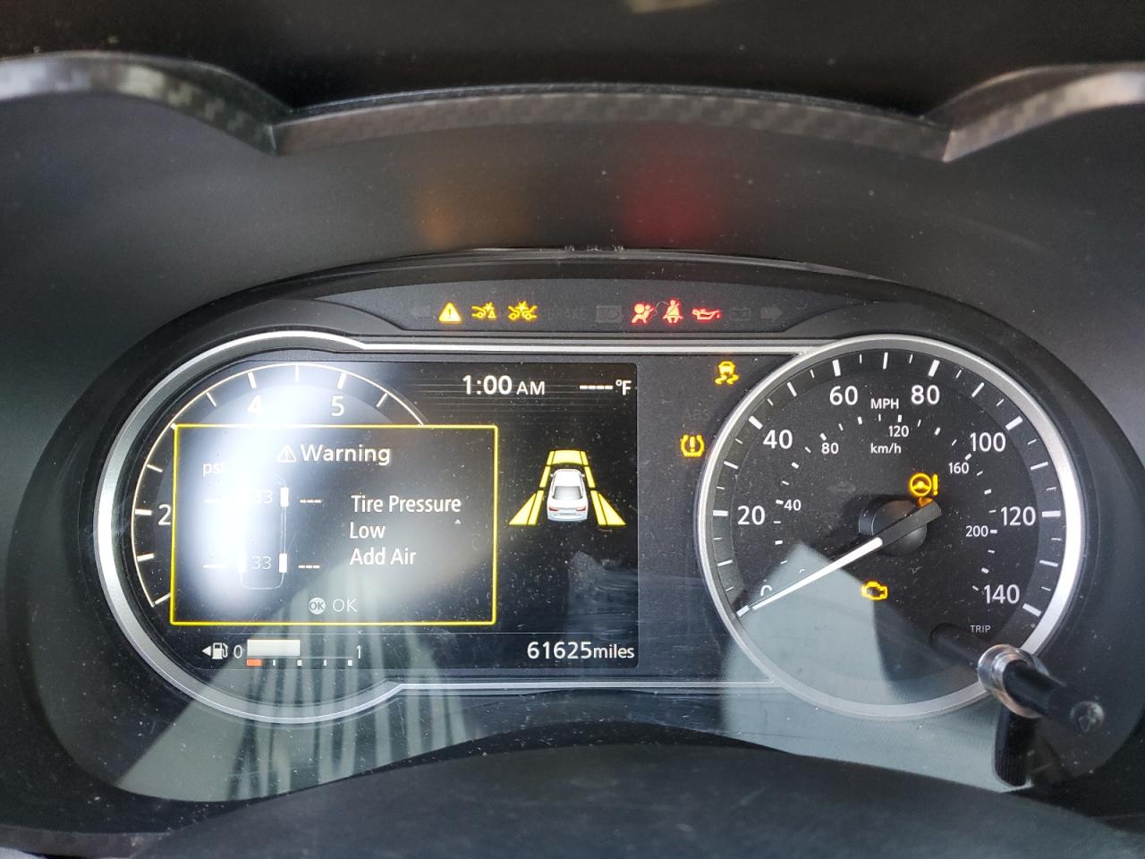 3N1CN8EV5ML884384 NISSAN VERSA 2021