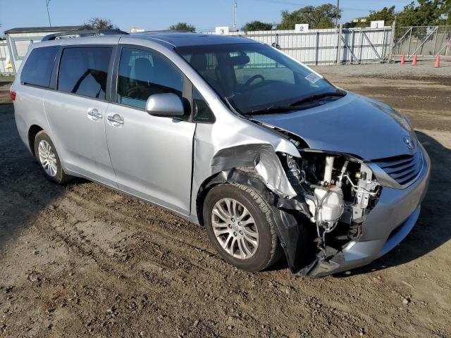 2016 TOYOTA SIENNA XLE 5TDYK3DC6GS693862