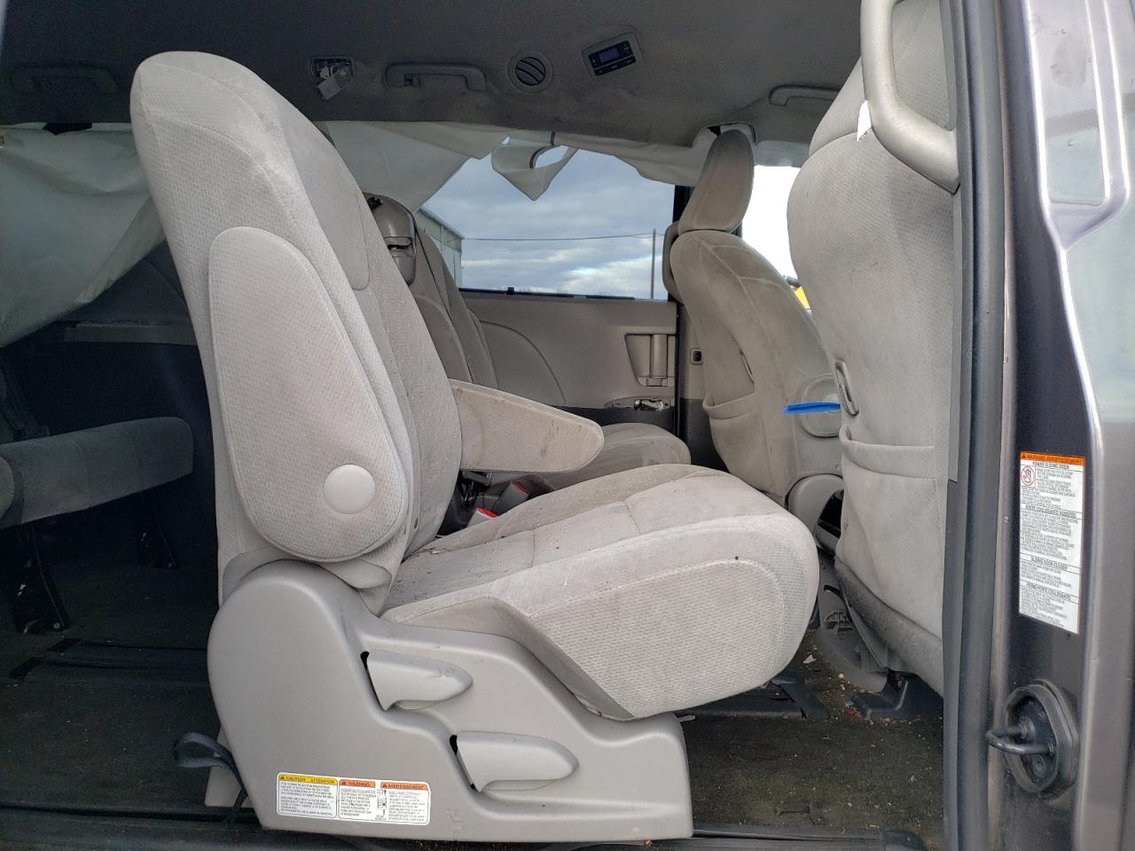 5TDKZ3DC6HS782012 TOYOTA All Models 2017