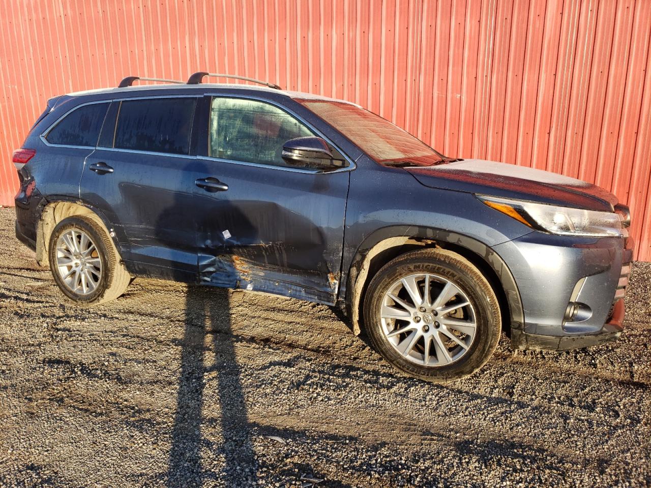 5TDJZRFH3HS520925 TOYOTA HIGHLANDER 2017