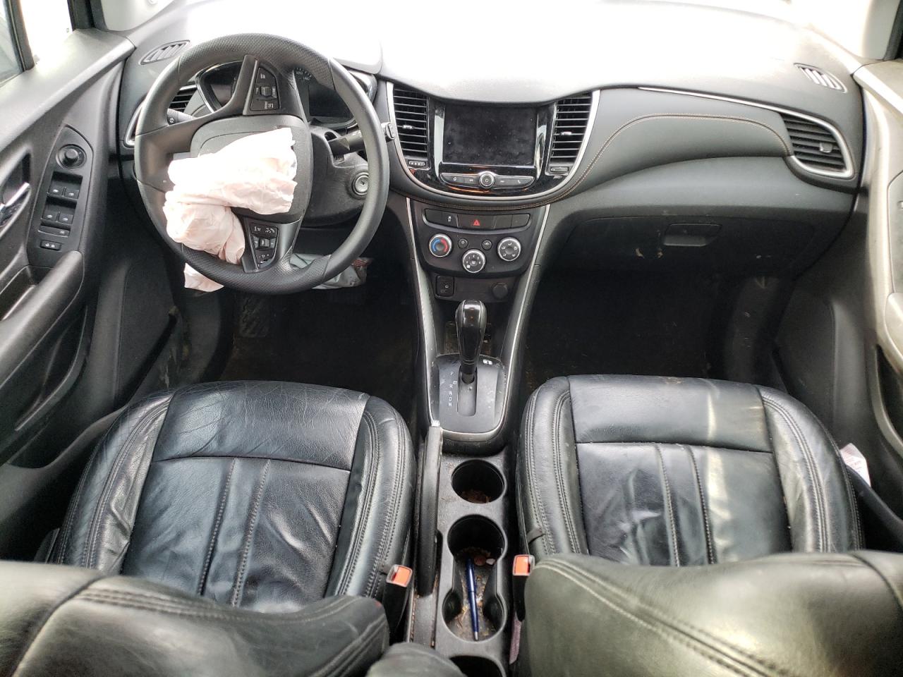 3GNCJKSB2LL152803 CHEVROLET TRAX 2020