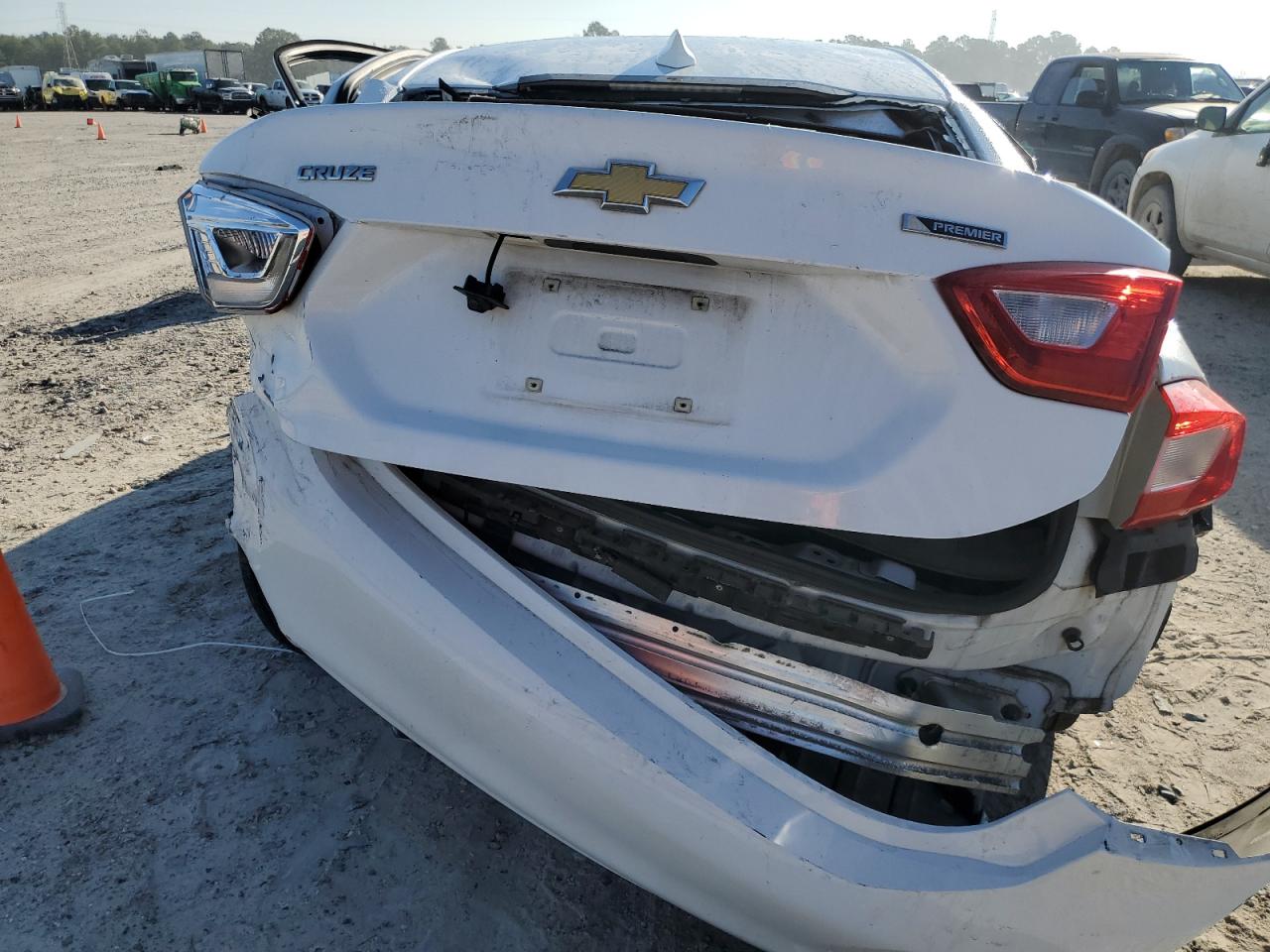 1G1BF5SM5H7198865 CHEVROLET CRUZE 2017
