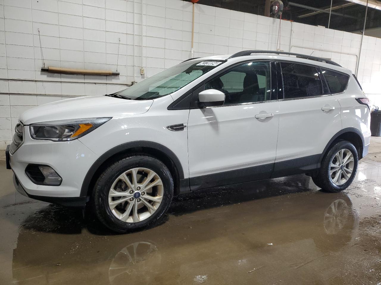 1FMCU9GDXJUD06093 FORD ESCAPE 2018