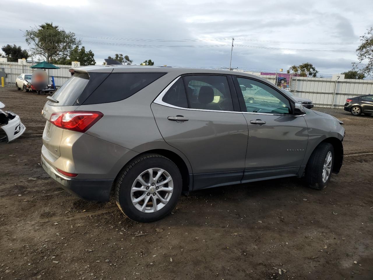 3GNAXJEV8JS583171 CHEVROLET EQUINOX 2018