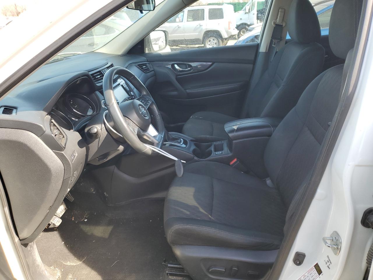 5N1AT2MVXJC746769 NISSAN ROGUE 2018