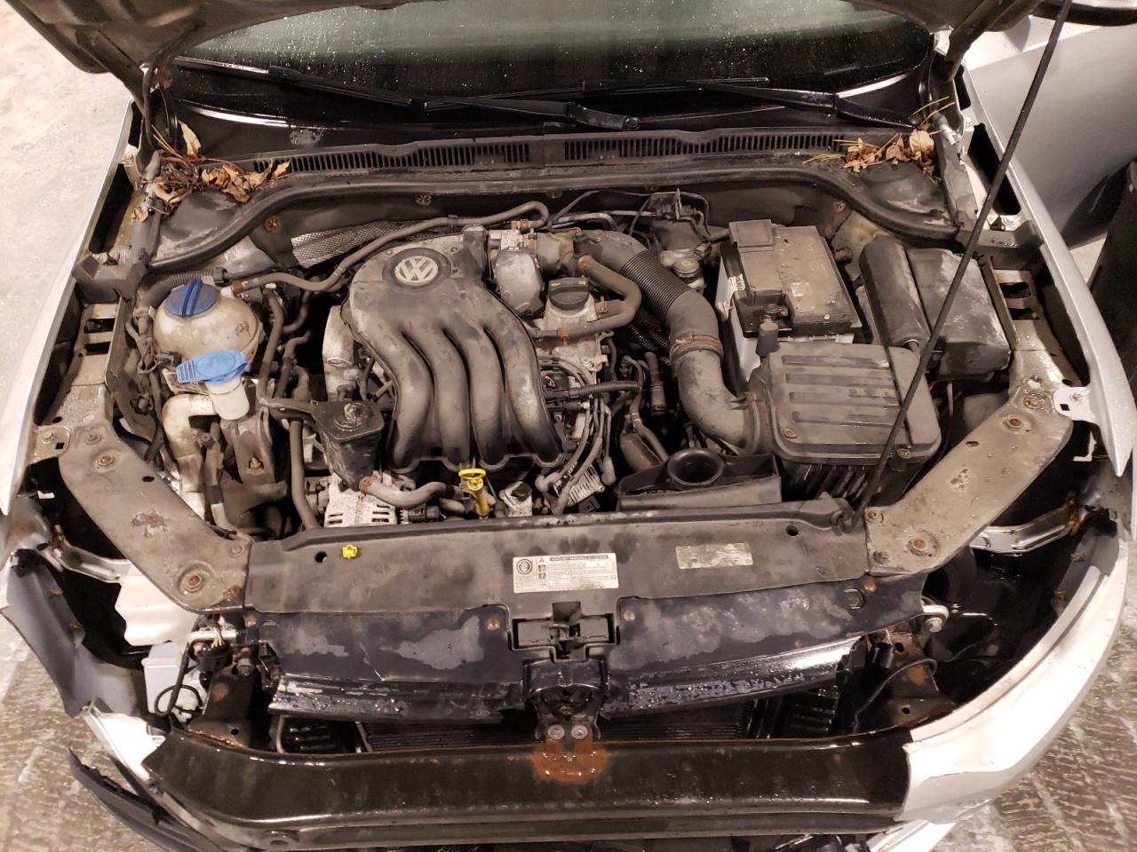 3VW2K7AJ7EM256026 2014 Volkswagen Jetta Base