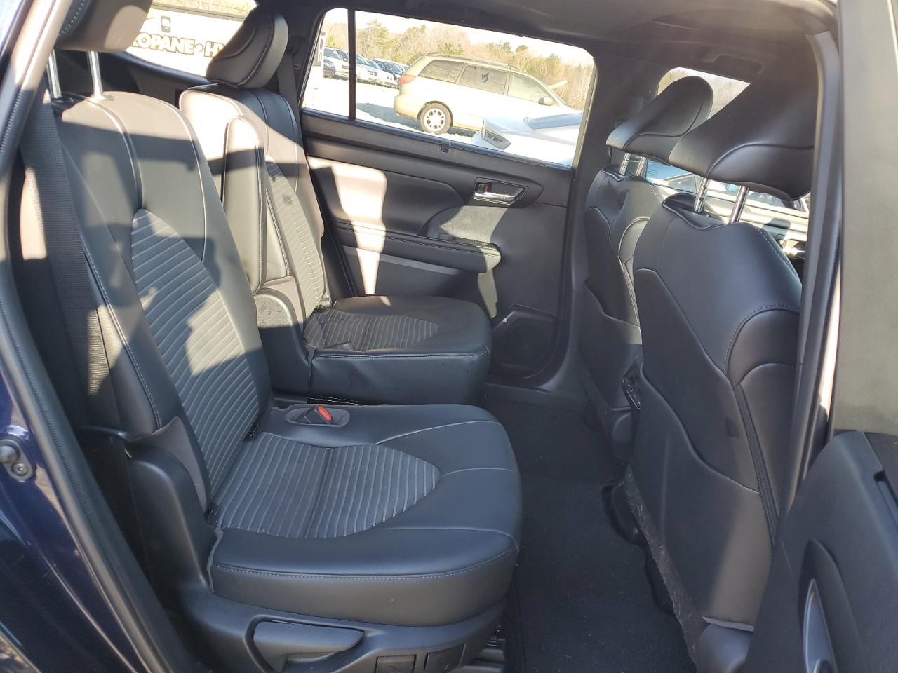 5TDLZRAHXMS039239 TOYOTA HIGHLANDER 2021
