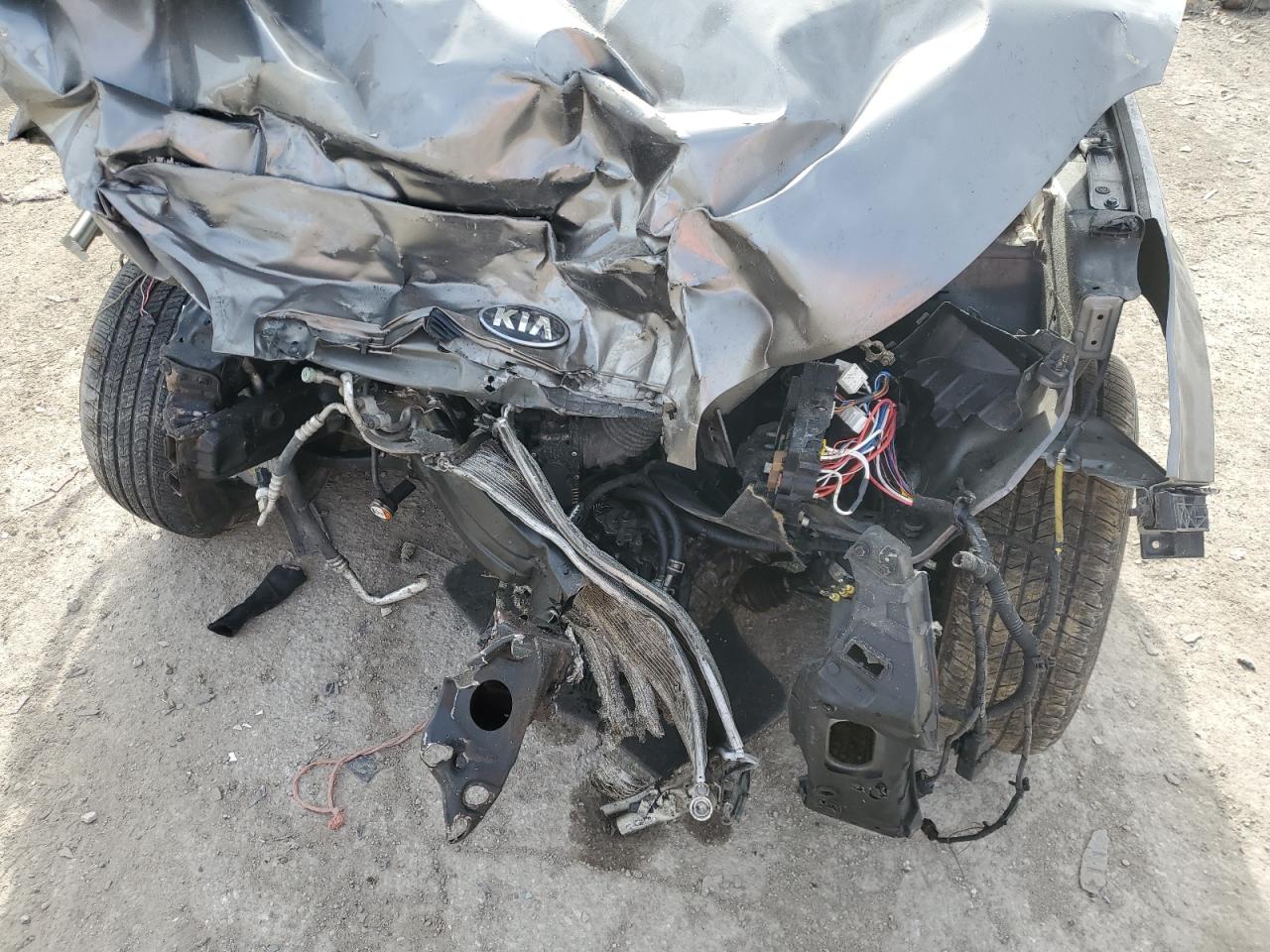 KNDJN2A24G7321302 2016 Kia Soul