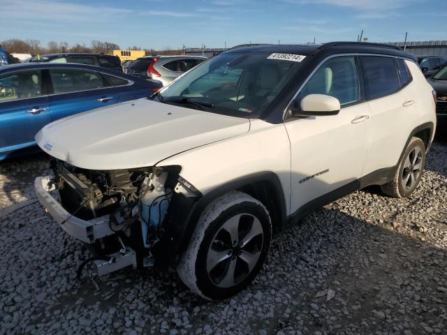 Lot #2395100851 2018 JEEP COMPASS LA salvage car