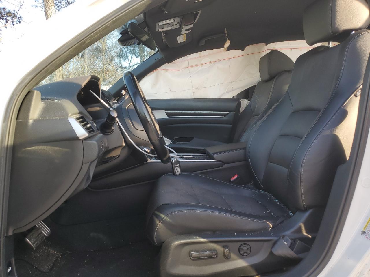 1HGCV1F31KA015496 HONDA ACCORD 2019
