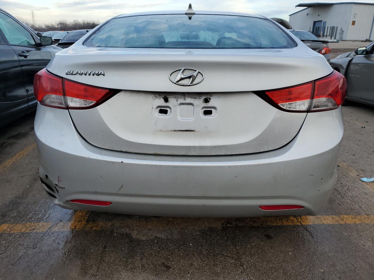 2013 Hyundai Elantra Gls vin: KMHDH4AE0DU607859