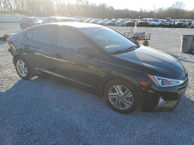 2019 HYUNDAI ELANTRA SE - 5NPD84LF1KH449193