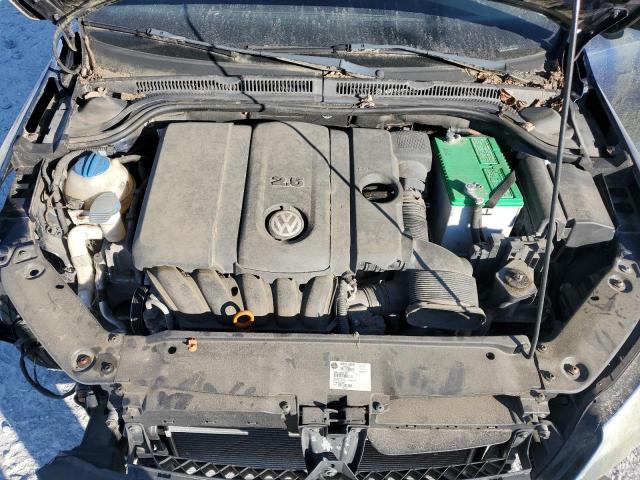 2013 Volkswagen Jetta - Image 11