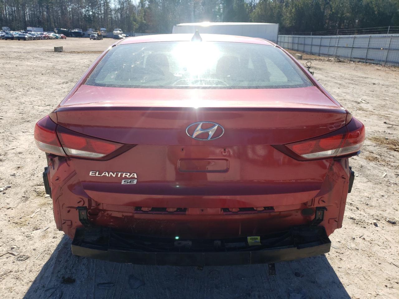 2017 Hyundai Elantra Se vin: 5NPD74LF5HH121416