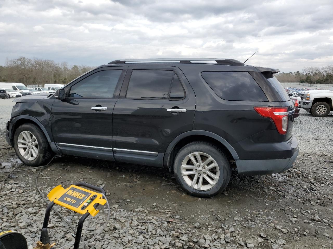 2014 Ford Explorer Xlt vin: 1FM5K7D88EGB15934