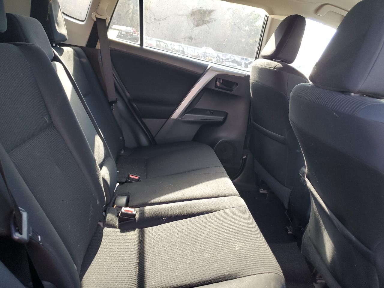 2T3ZFREV4GW246232 TOYOTA RAV4 2016