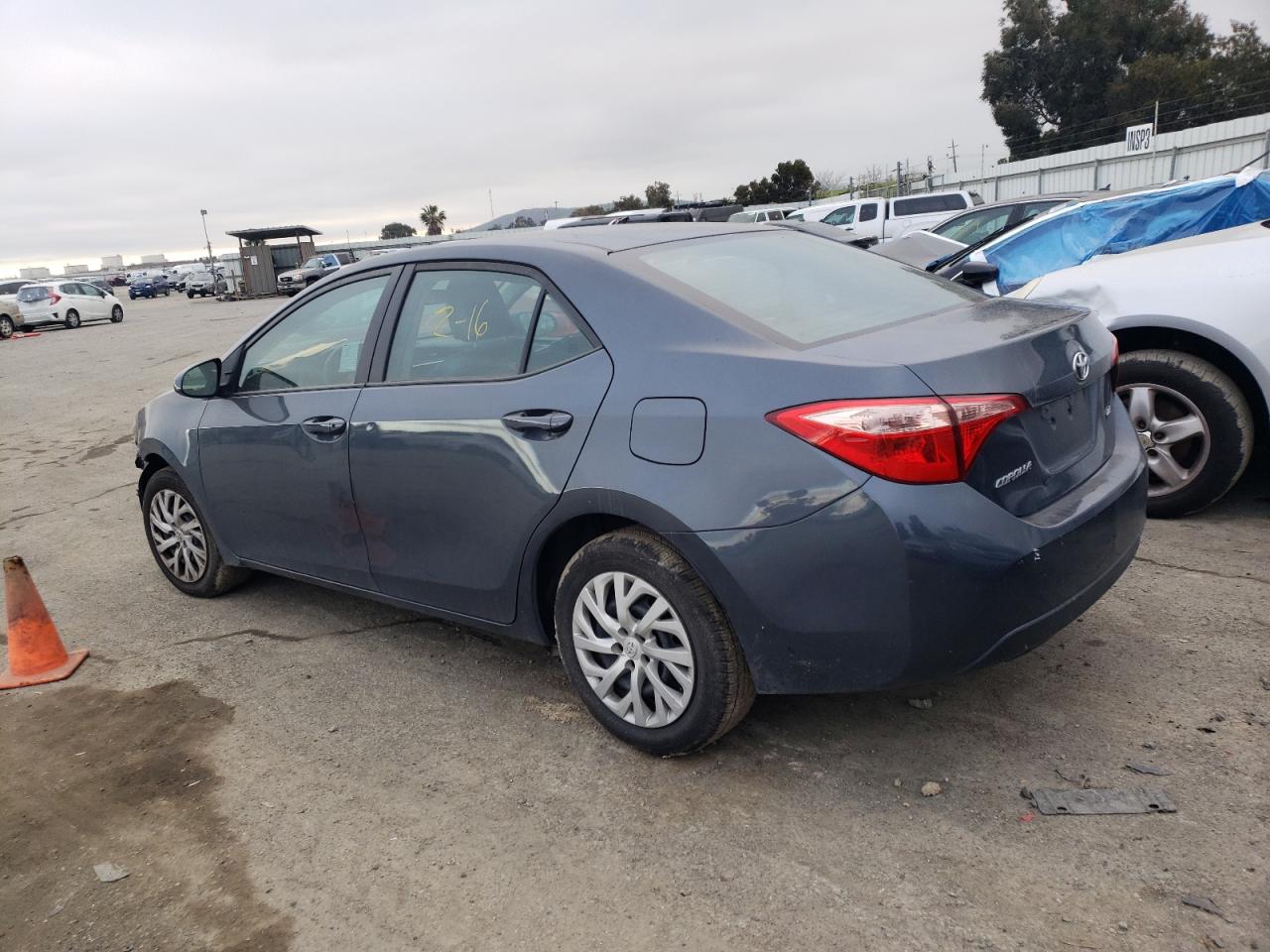 5YFBURHE0JP843849 TOYOTA COROLLA 2018