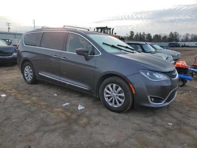 2C4RC1BG0JR316925 2018 CHRYSLER PACIFICA, photo no. 4