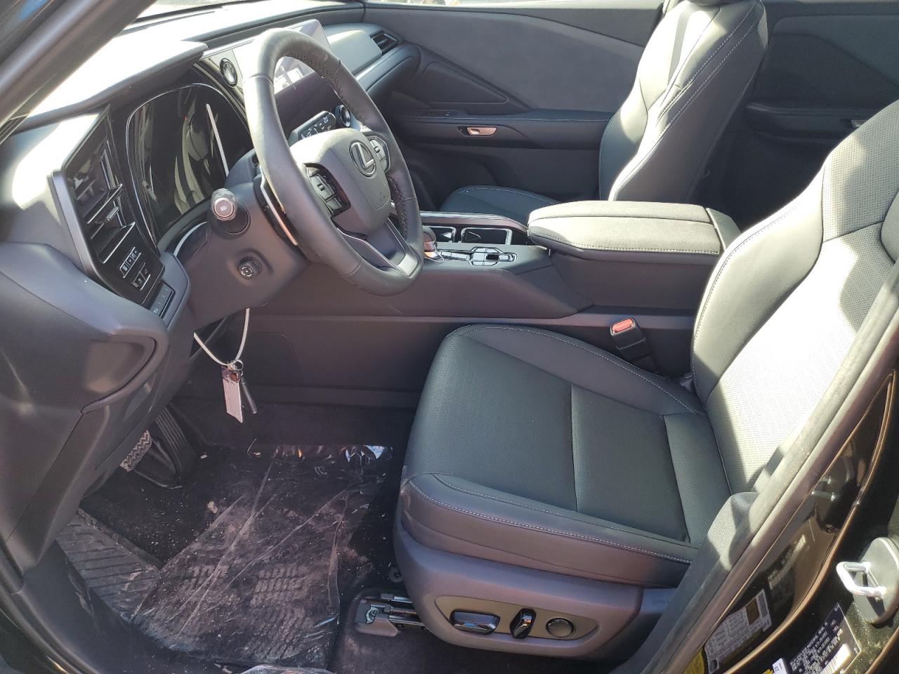 5TDAAAB68RS001951 LEXUS TX 350 BAS 2024