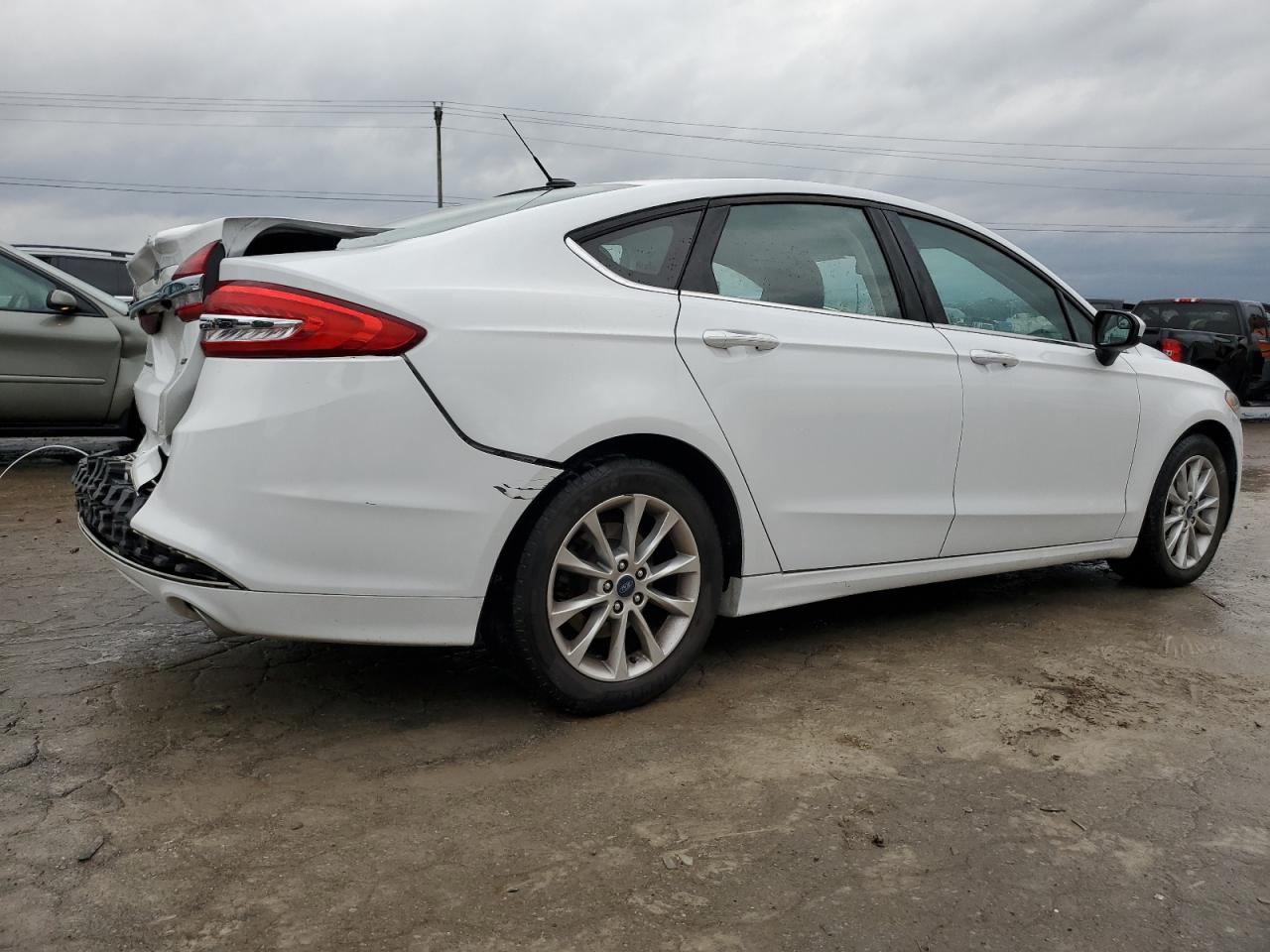 3FA6P0H75HR103164 FORD FUSION 2017