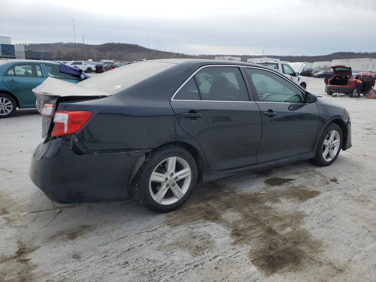4T1BF1FK3DU666043 2013 Toyota Camry L