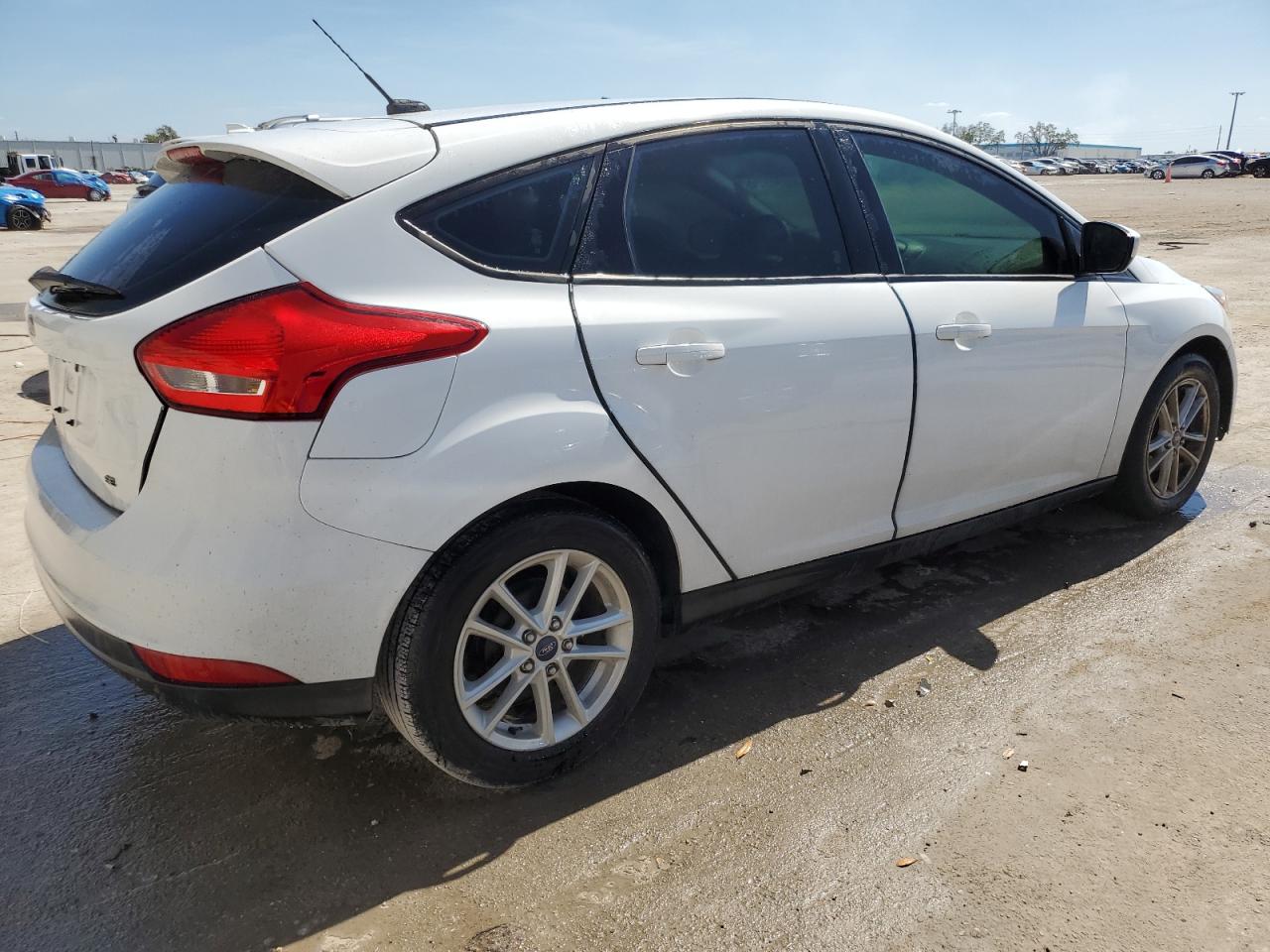 1FADP3K24JL243135 FORD FOCUS 2018
