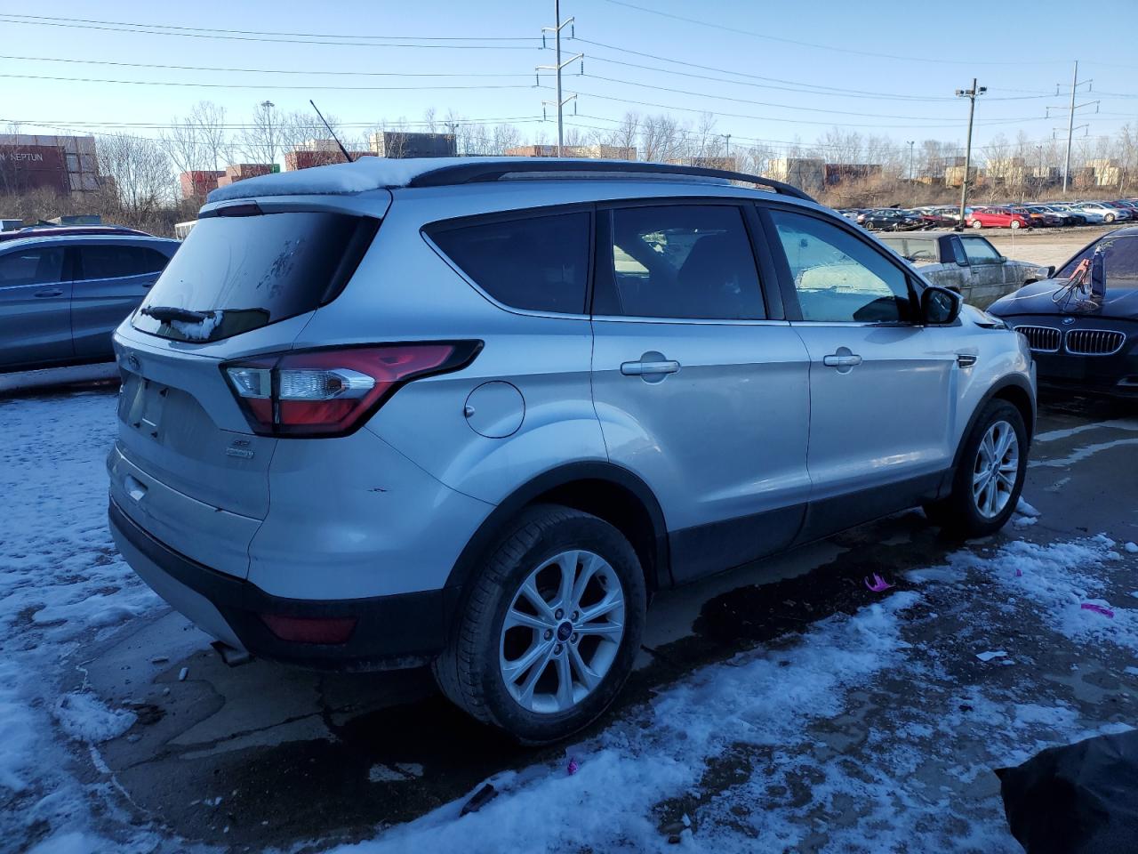 1FMCU0GD8JUD02779 FORD ESCAPE 2018