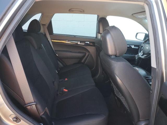 2015 KIA SORENTO LX 5XYKTCA68FG612034