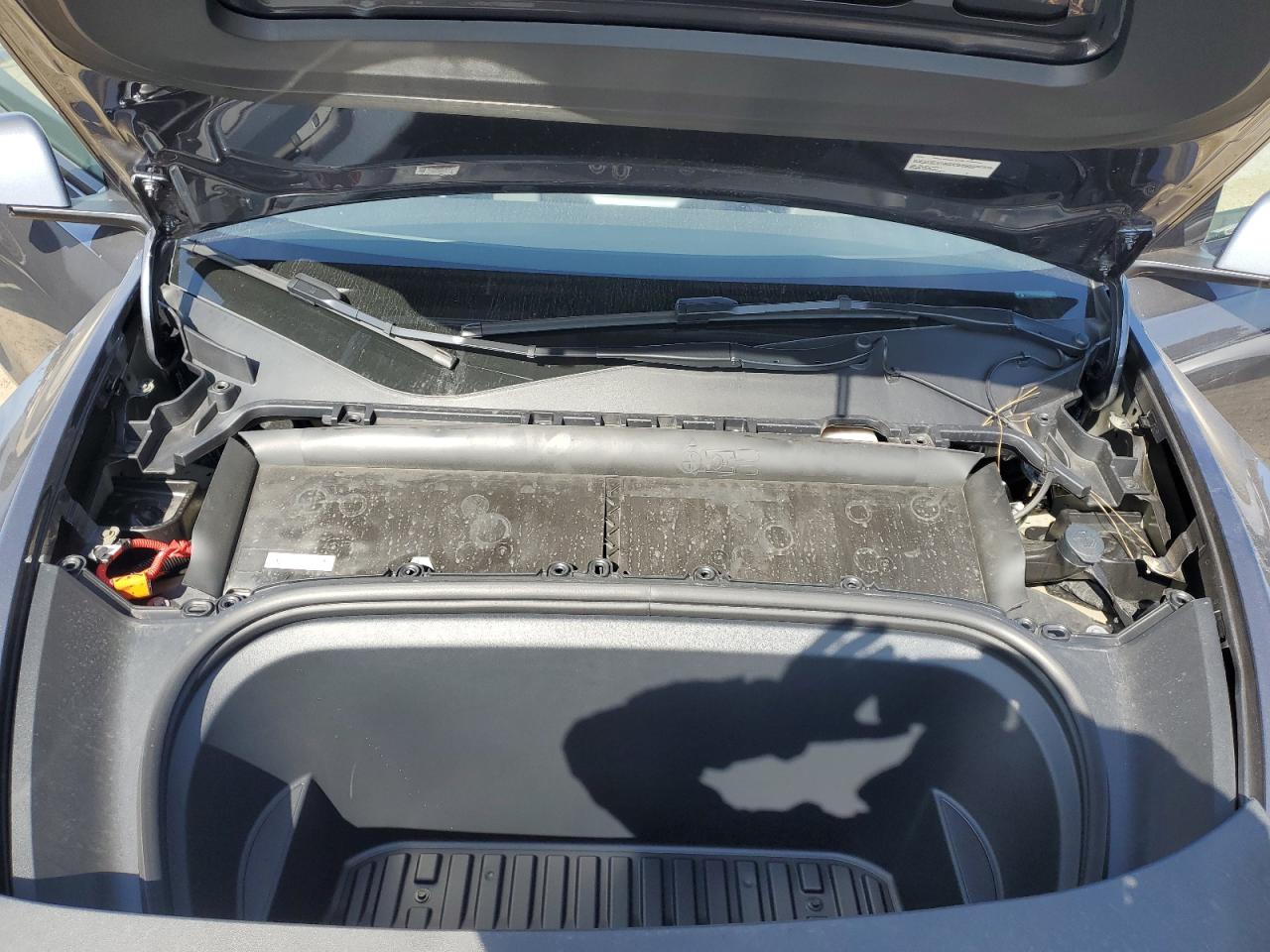 Tesla Model Y 2023 -auction- 10