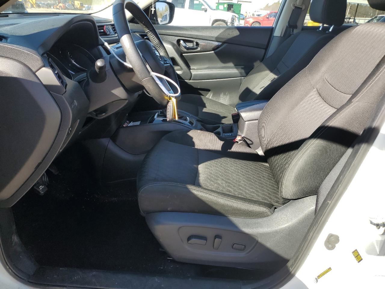 KNMAT2MT5KP530485 NISSAN ROGUE 2019