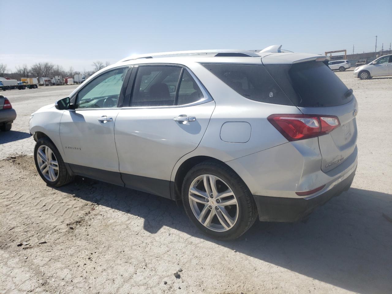 2GNAXWEX6J6273470 2018 Chevrolet Equinox Premier