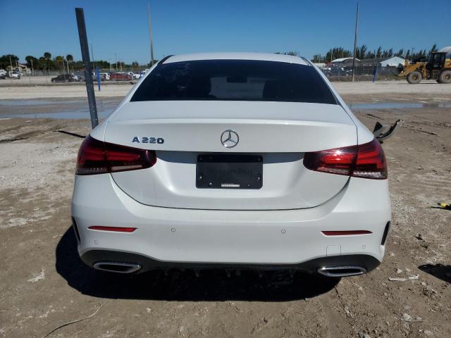 2020 MERCEDES-BENZ A 220 W1K3G4EB7LW044529