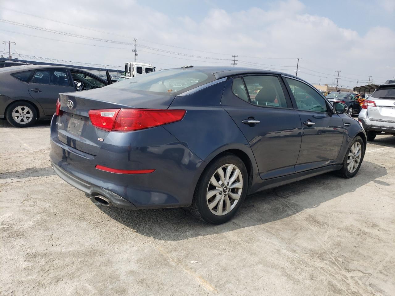 KNAGM4A70F5615484 2015 Kia Optima Lx