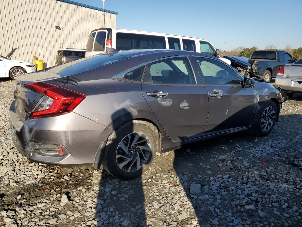 19XFC2F73HE003043 HONDA CIVIC 2017