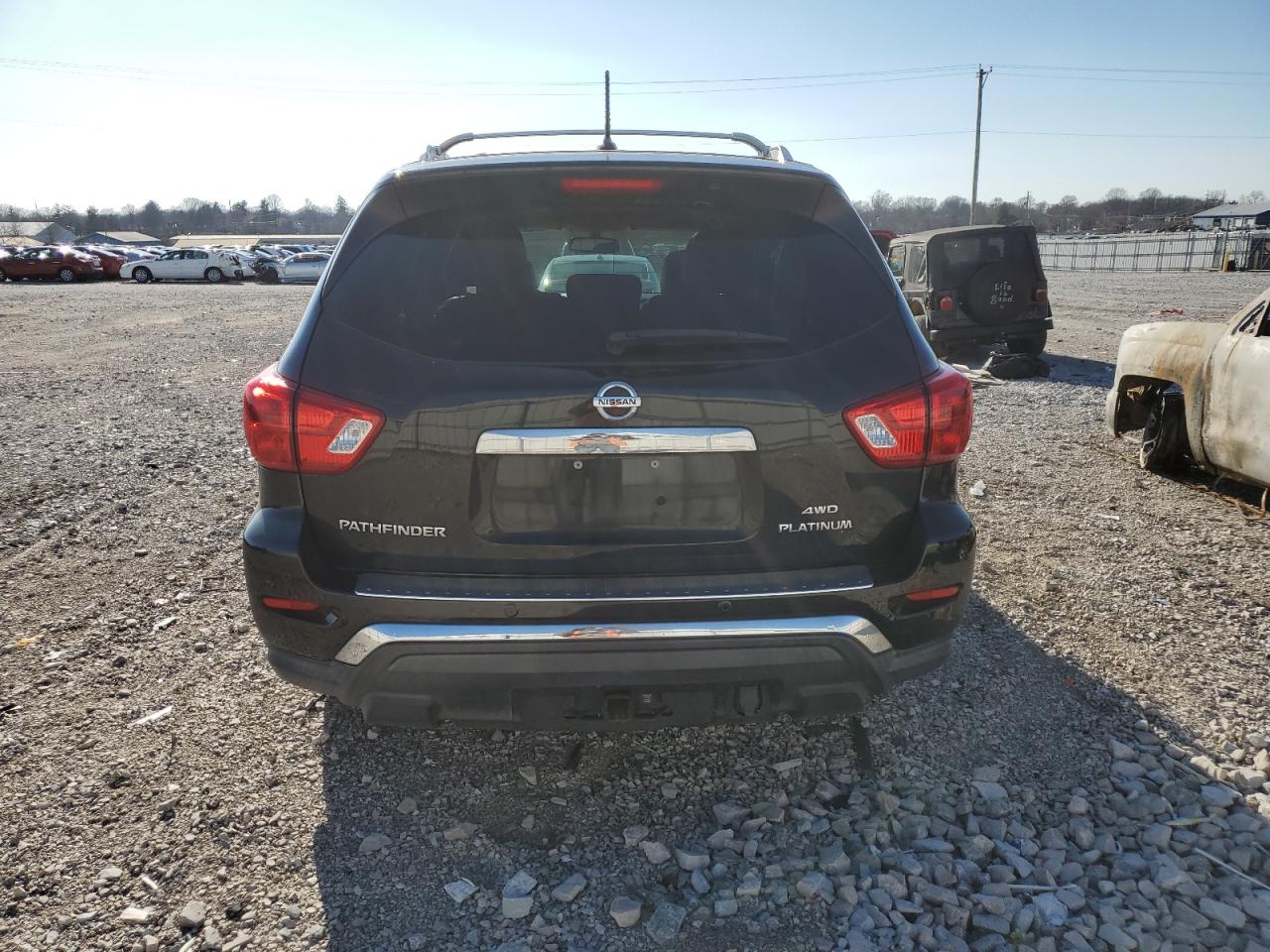 Lot #2471317992 2017 NISSAN PATHFINDER