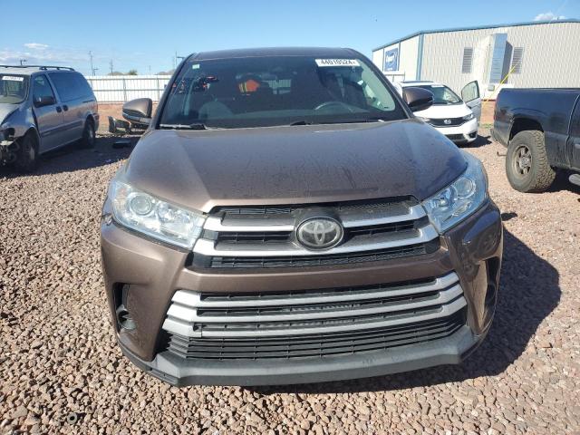 VIN 5TDZZRFH6KS322060 2019 Toyota Highlander, LE no.5