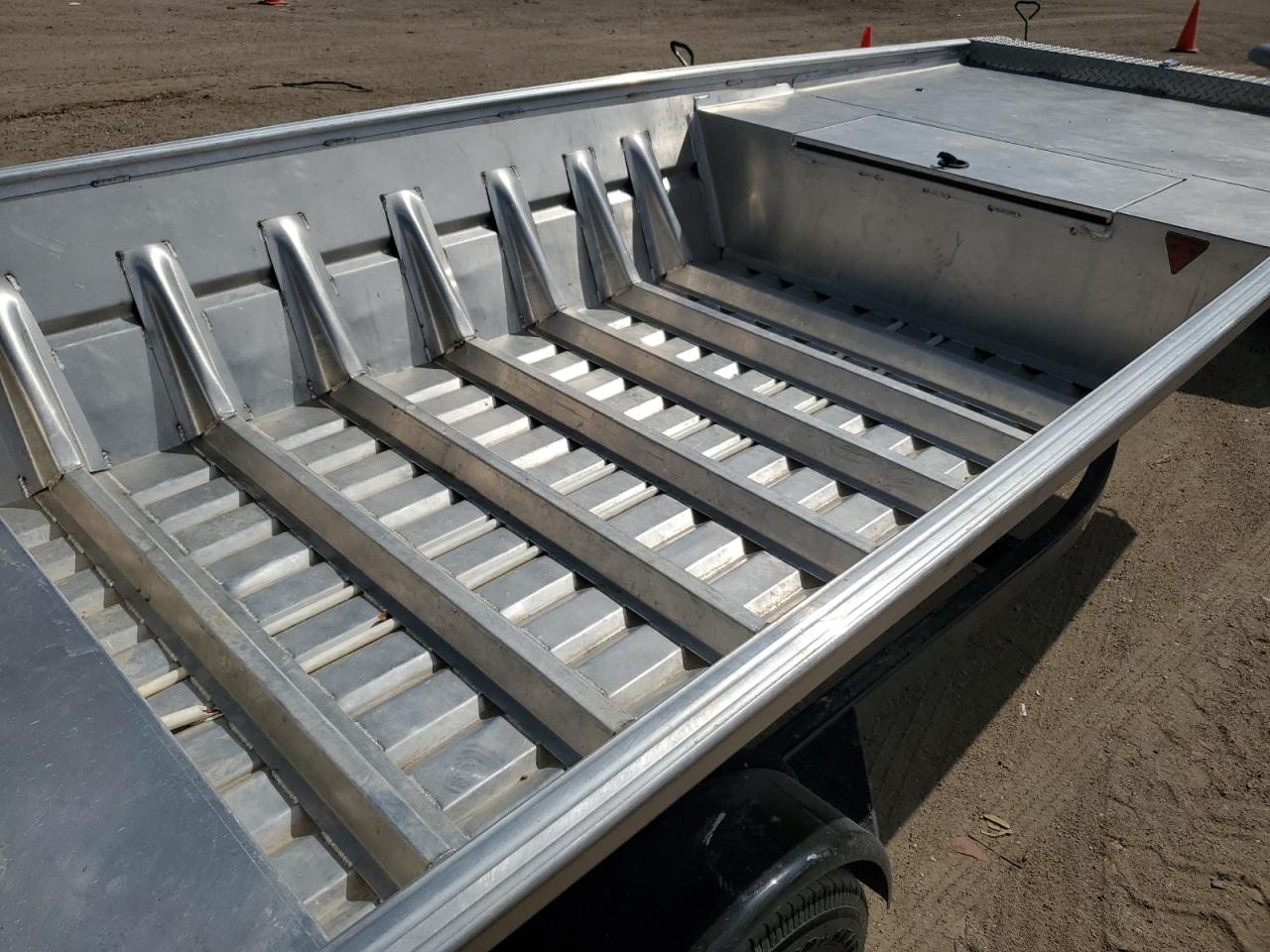 AWLC5843K223 ALWE BOAT W/TRL 2023