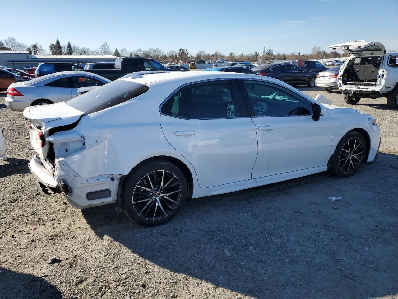 4T1T11BK1MU040399 TOYOTA CAMRY 2021