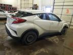 TOYOTA C-HR XLE снимка