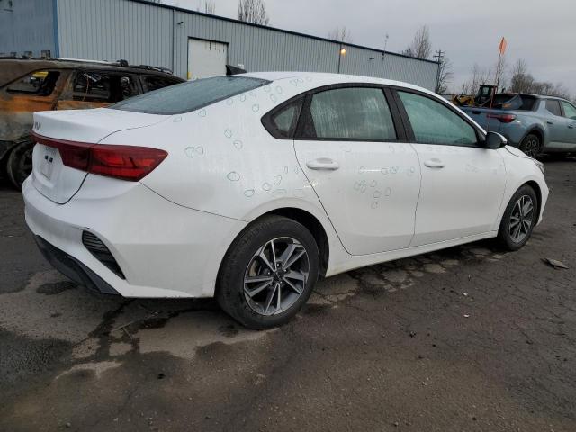 3KPF24ADXPE563264 Kia Forte LX 3