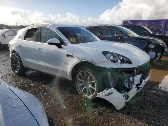 VIN WP1AB2A55HLB16792 2017 Porsche Macan, S no.4